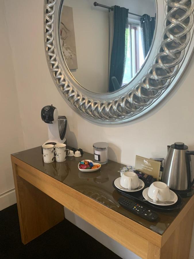 Отель The Swan @ Stoford Экстерьер фото A Nespresso coffee machine in a hotel room